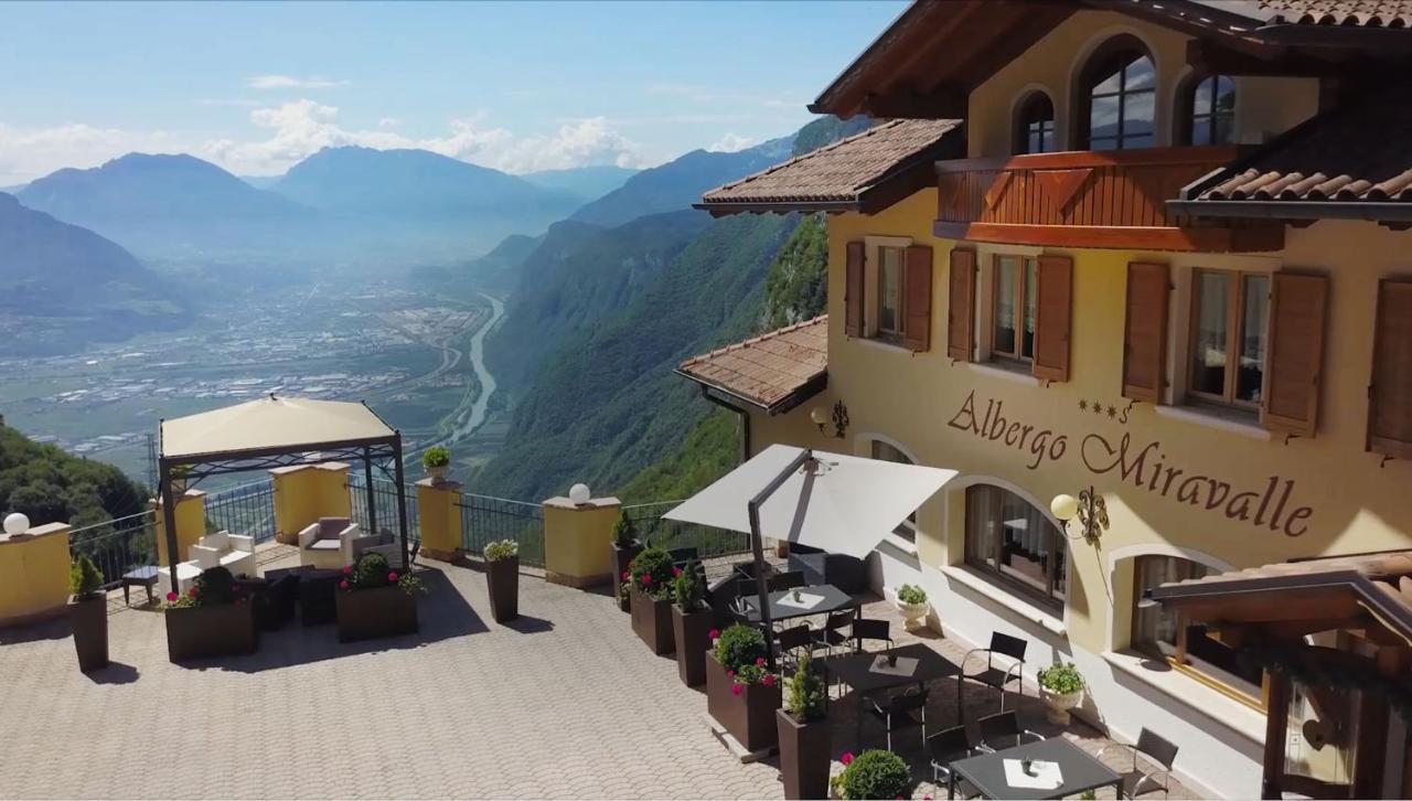 Albergo Miravalle Фай дела Паганела Екстериор снимка