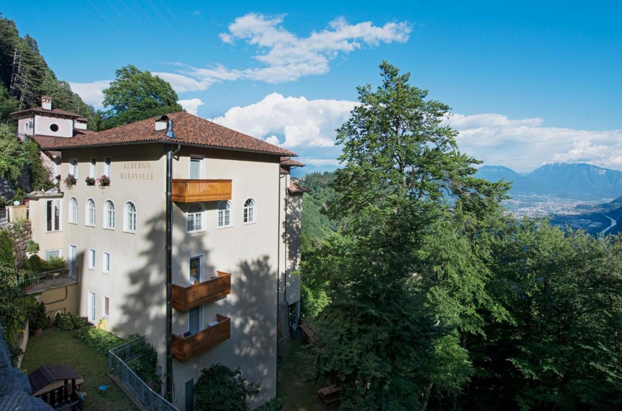Albergo Miravalle Фай дела Паганела Екстериор снимка