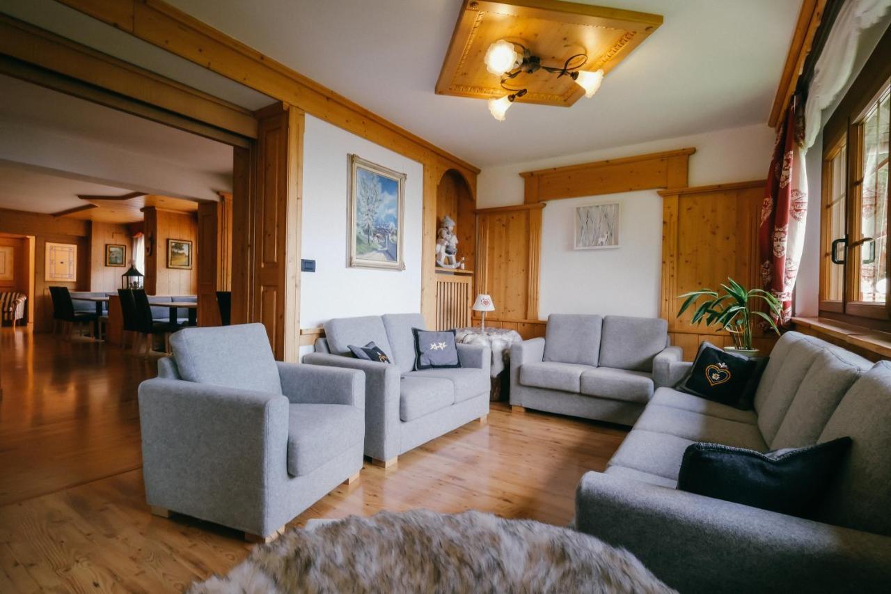 Albergo Miravalle Фай дела Паганела Екстериор снимка